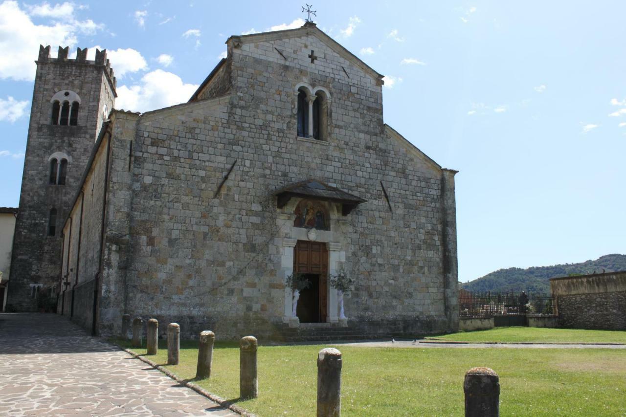 Ostello Di Camaiore Buitenkant foto