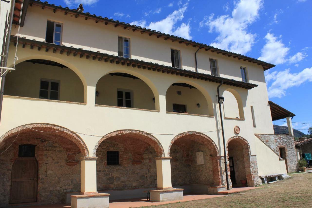 Ostello Di Camaiore Buitenkant foto